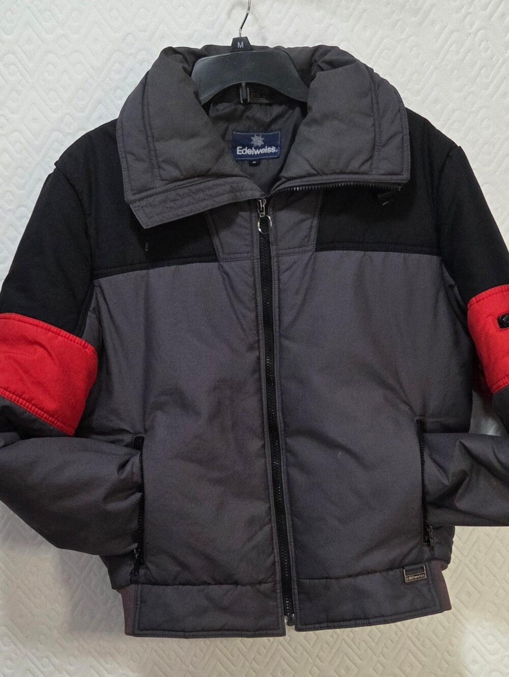 Edelweiss Men's M Vintage Colorblock Puffer Jacket Full Zip, Zipped Pockets